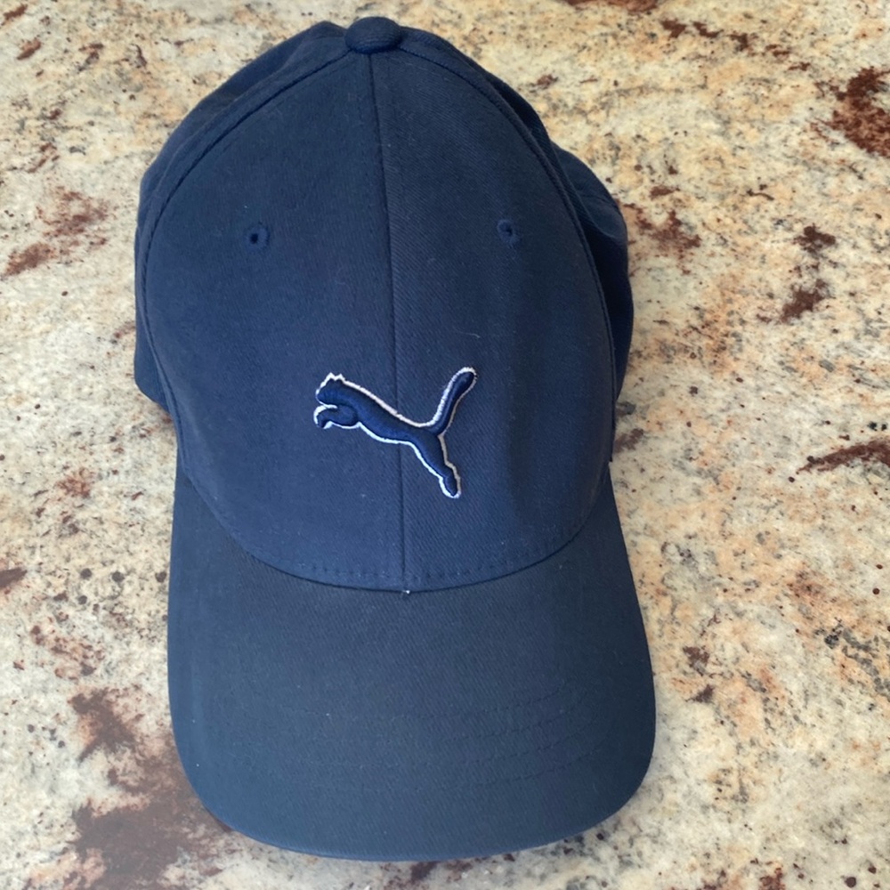 PUMA BASEBALL CAP.